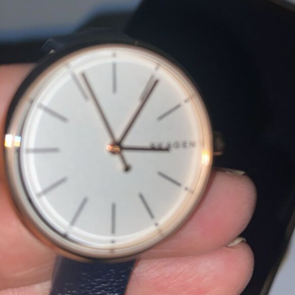 Signature Blue Leather Watch - Picture 6 of 9